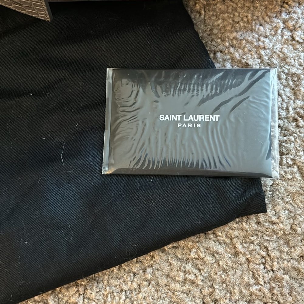 SAINT LAURENT Medium Sunset Bag - Picture 4 of 12